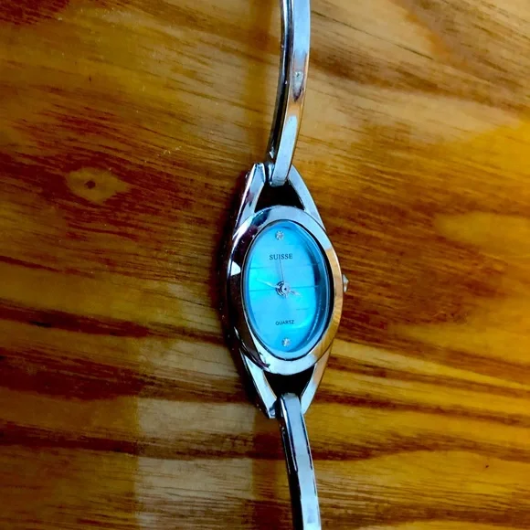 NWOT watch - Picture 1 of 3